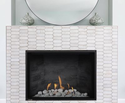 Montigo: 42" DelRay Square (Basic)