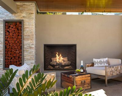 Town & Country: TC42 Outdoor Gas Fireplace