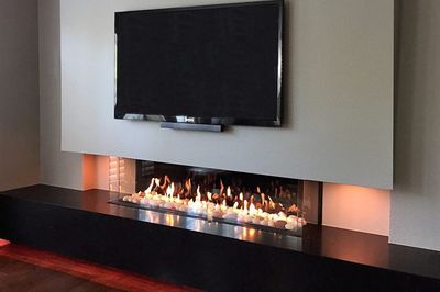 Flare: Double Corner 60" Fireplace with 24" High Glass