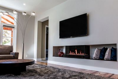 Flare: Double Corner 50" Fireplace with 24" High Glass